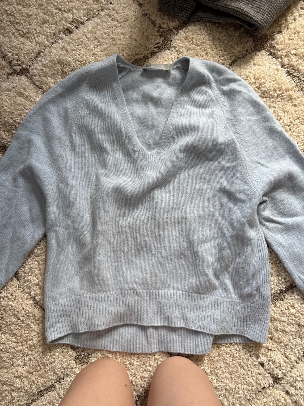 Vince small cashmere sweater